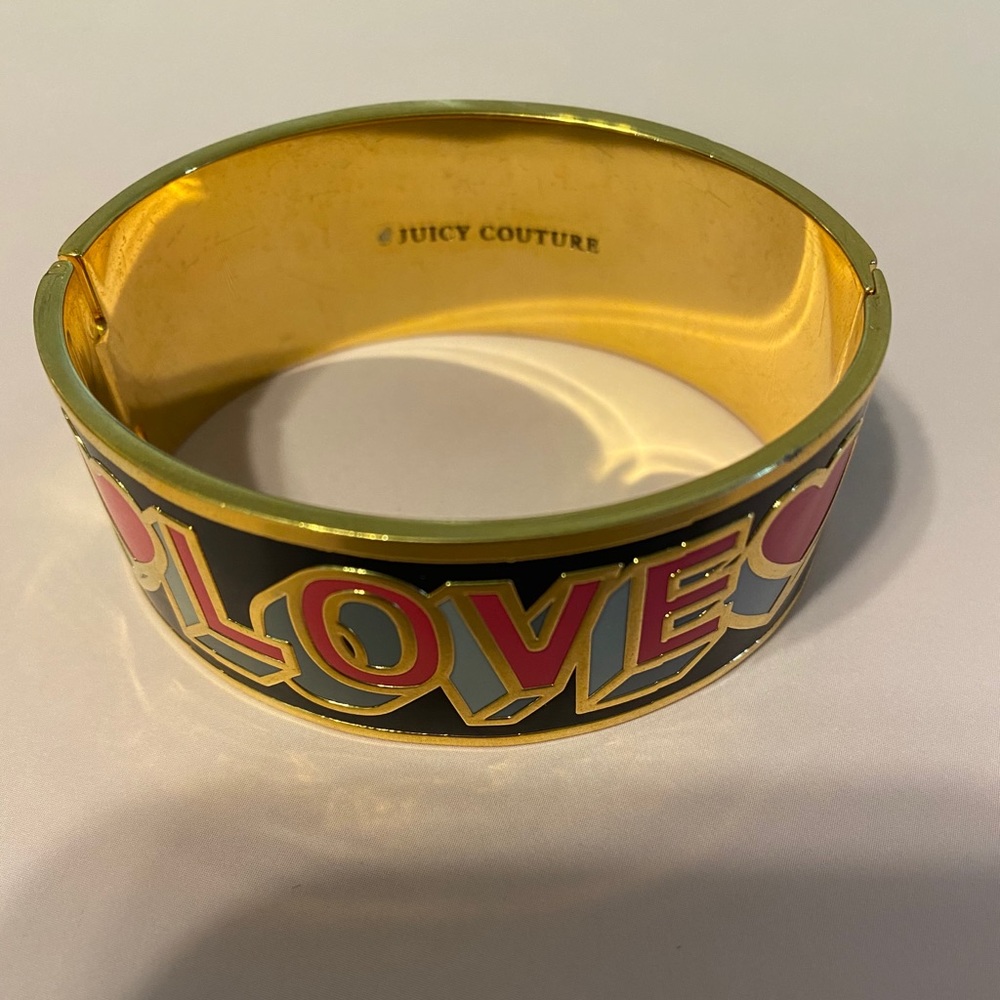 Juicy couture love bangle